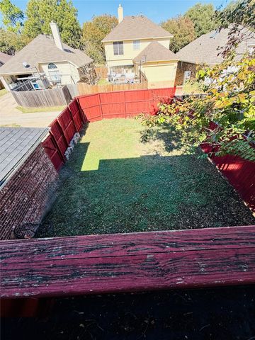 830 San Jacinto Drive, Grand Prairie, TX 75052