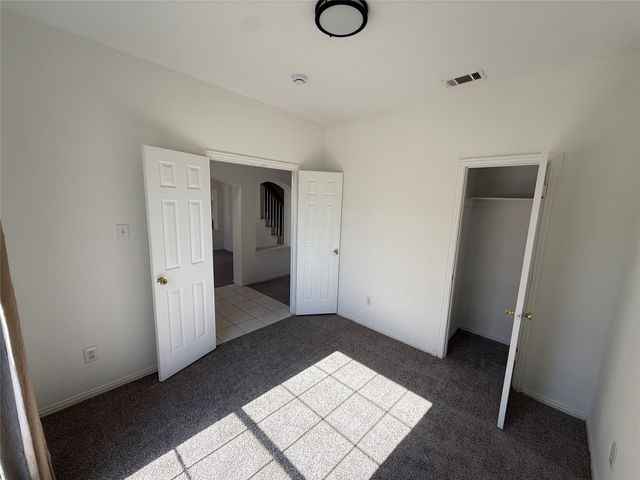 830 San Jacinto Drive, Grand Prairie, TX 75052