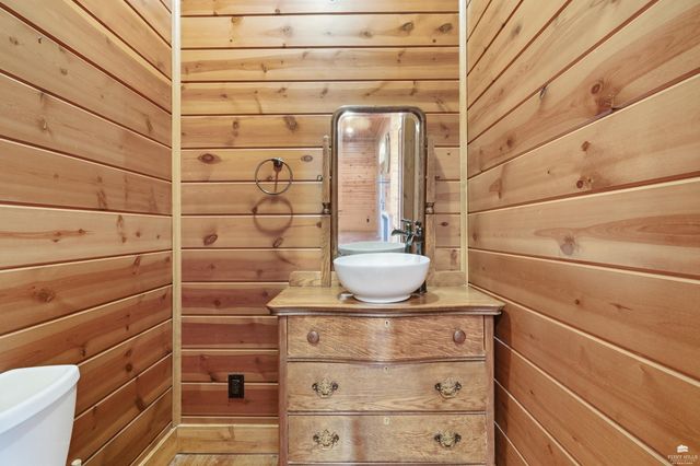 2545 Vinson Drive, Manhattan, KS 66502