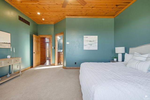 2545 Vinson Drive, Manhattan, KS 66502