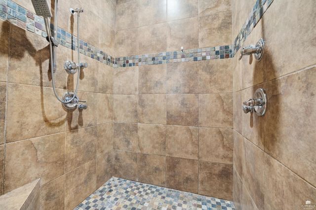 2545 Vinson Drive, Manhattan, KS 66502