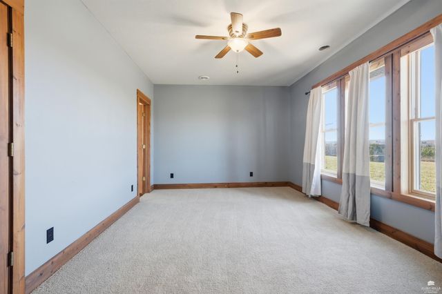 2545 Vinson Drive, Manhattan, KS 66502