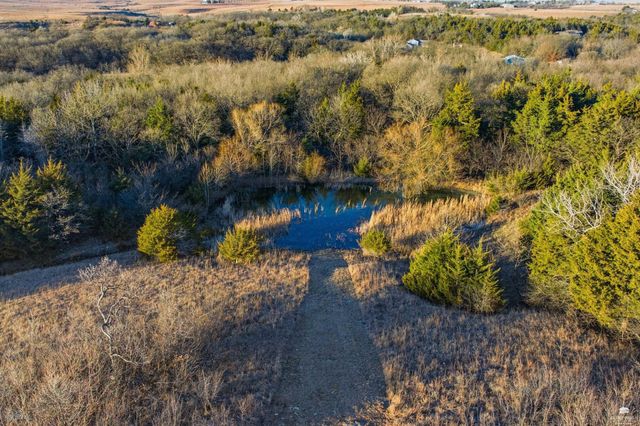2545 Vinson Drive, Manhattan, KS 66502
