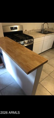 18 E VALENCIA Drive, Phoenix, AZ 85042