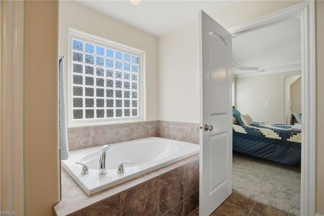 1208 Cowpens CT, Chesapeake, VA 23320