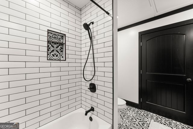 6147 Dahlonega Highway, Clermont, GA 30527