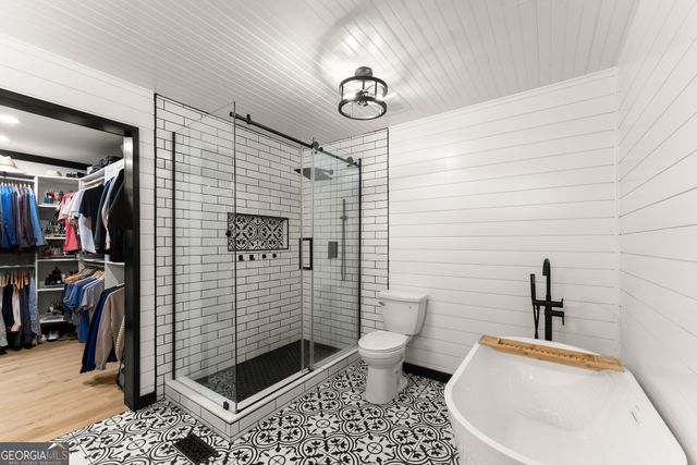 6147 Dahlonega Highway, Clermont, GA 30527