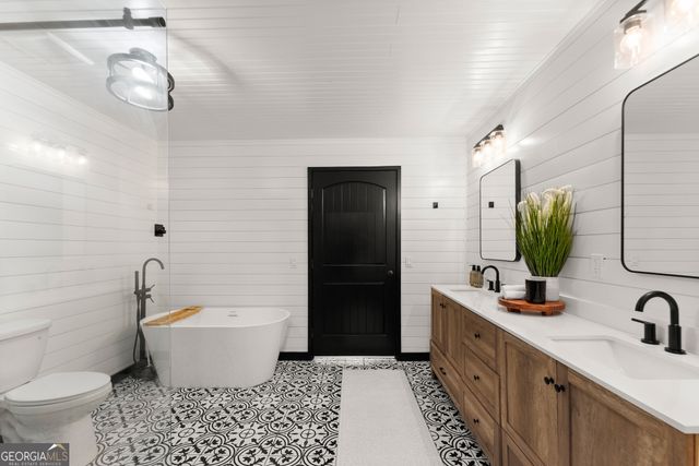 6147 Dahlonega Highway, Clermont, GA 30527