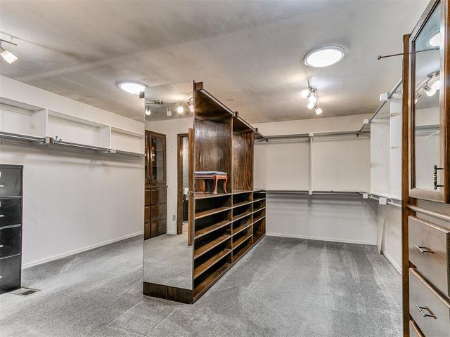 116 E Parkland Drive, Yukon, OK 73099