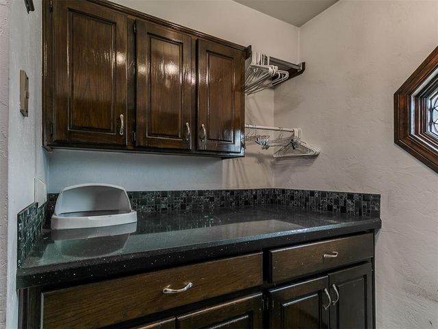 116 E Parkland Drive, Yukon, OK 73099