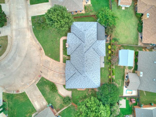 116 E Parkland Drive, Yukon, OK 73099