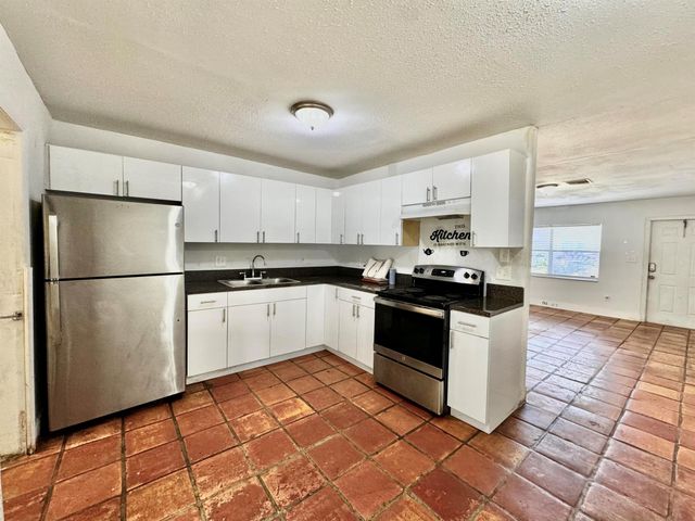 4952 Pimlico Court, West Palm Beach, FL 33415