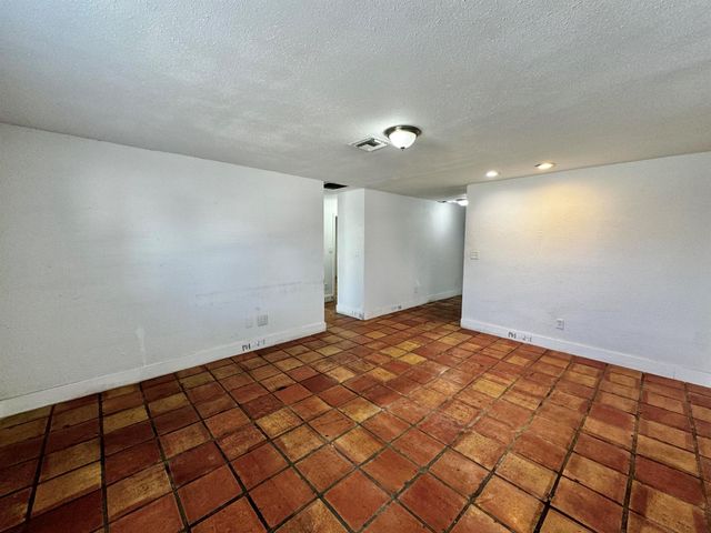 4952 Pimlico Court, West Palm Beach, FL 33415