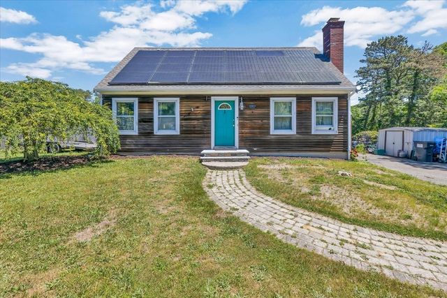 1 Jody Ln, Sandwich, MA 02644