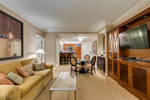 145 East HARMON Avenue 2521, Las Vegas, NV 89109