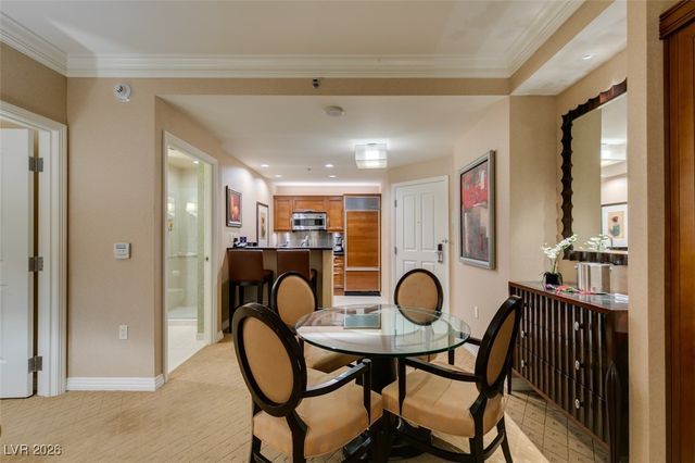 145 East HARMON Avenue 2521, Las Vegas, NV 89109