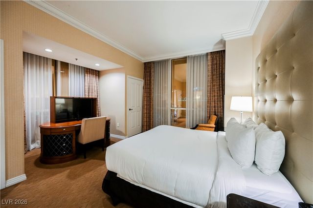 145 East HARMON Avenue 2521, Las Vegas, NV 89109