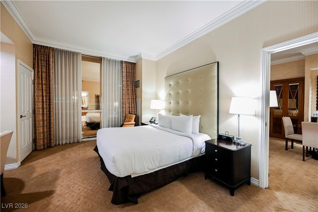 145 East HARMON Avenue 2521, Las Vegas, NV 89109