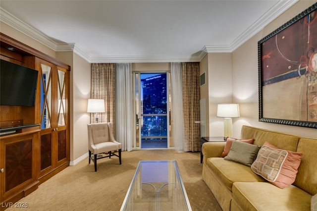 145 East HARMON Avenue 2521, Las Vegas, NV 89109