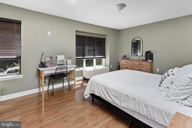 24 KELLY CT, Hamilton, NJ 08690