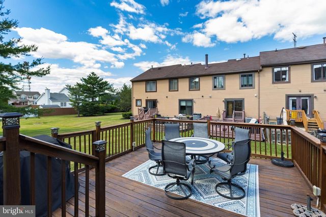 24 KELLY CT, Hamilton, NJ 08690