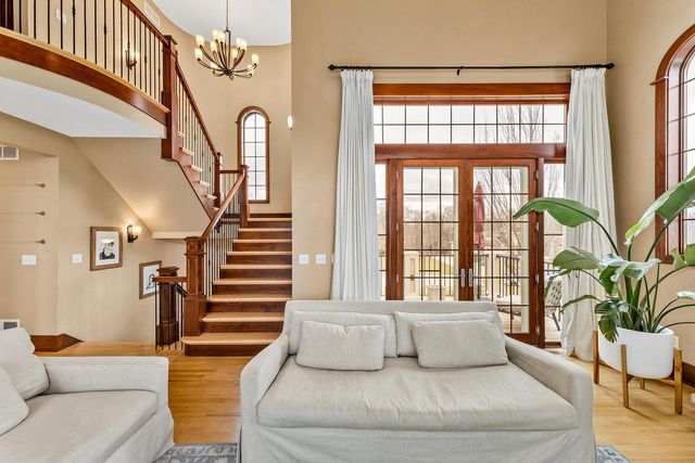 S67W17672 Copper Oaks COURT, Muskego, WI 53150