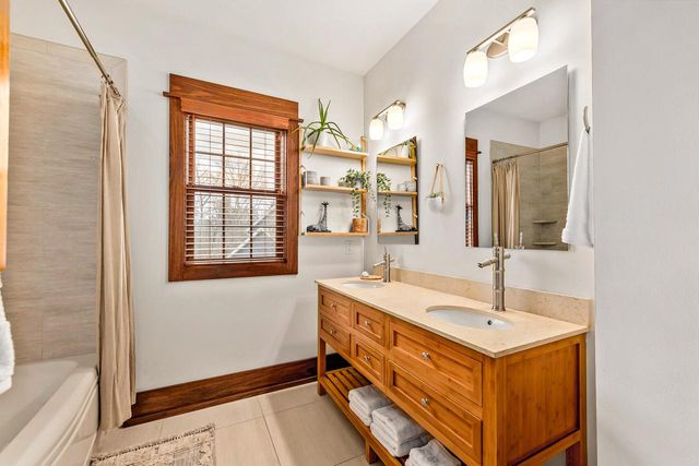 S67W17672 Copper Oaks COURT, Muskego, WI 53150