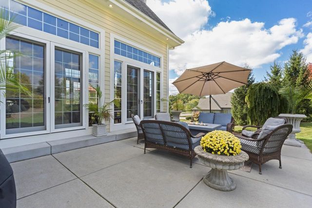 S67W17672 Copper Oaks COURT, Muskego, WI 53150