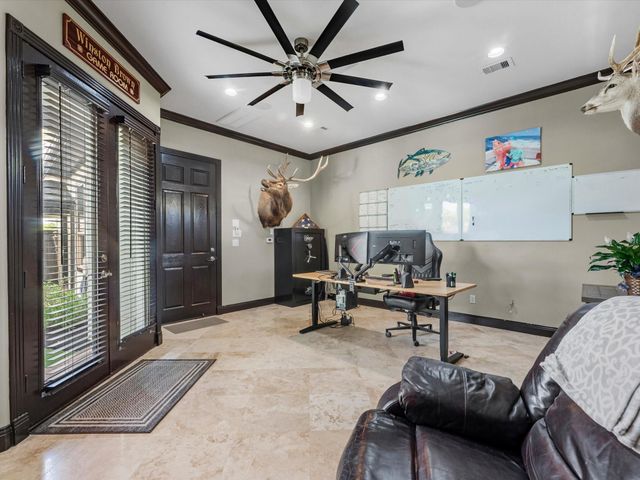 505 Pilgrim Lane, Friendswood, TX 77546
