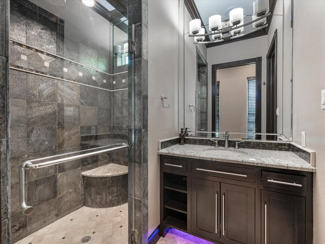 505 Pilgrim Lane, Friendswood, TX 77546