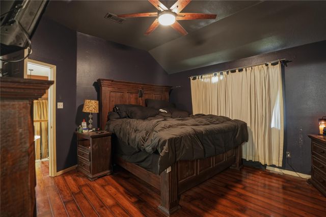 2823 Cocona Lane, Houston, TX 77073