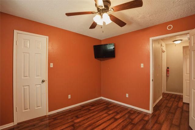 2823 Cocona Lane, Houston, TX 77073