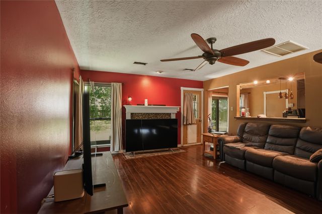 2823 Cocona Lane, Houston, TX 77073