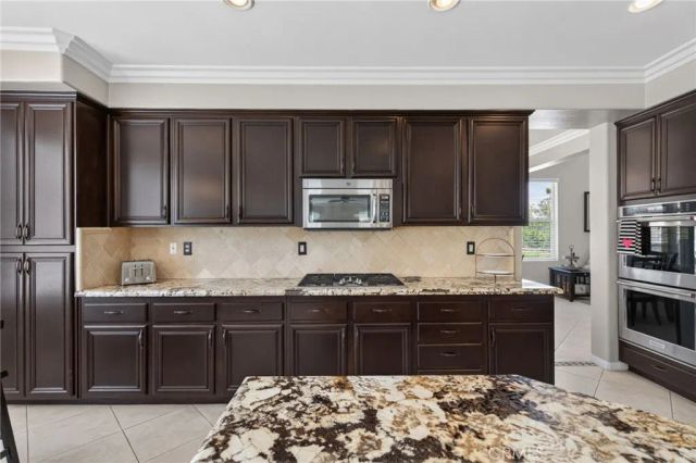 1268 Las Ventanas, Riverside, CA 92508