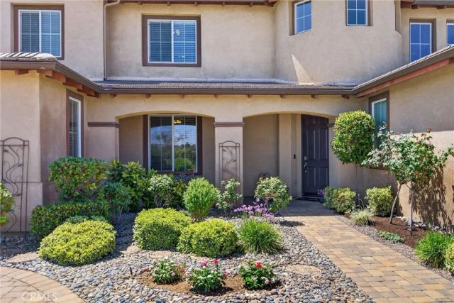 1268 Las Ventanas, Riverside, CA 92508