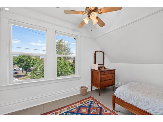 520 Se 1ST St, Mc Minnville, OR 97128