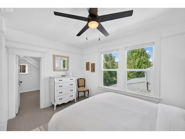 520 Se 1ST St, Mc Minnville, OR 97128