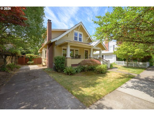 520 Se 1ST St, Mc Minnville, OR 97128
