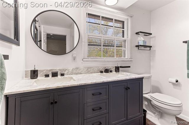 4581 Parkside Boulevard, Allen Park, MI 48101