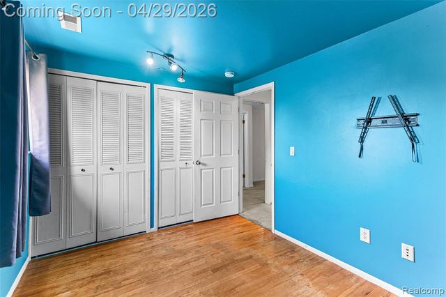 4581 Parkside Boulevard, Allen Park, MI 48101