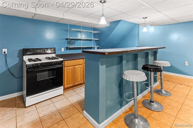 4581 Parkside Boulevard, Allen Park, MI 48101