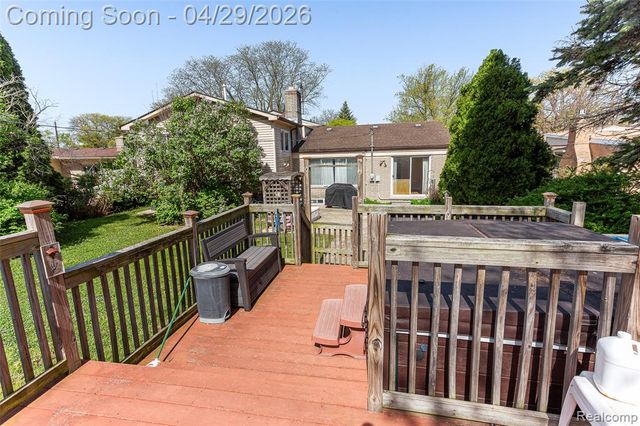 4581 Parkside Boulevard, Allen Park, MI 48101