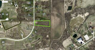 8808 S Hill Road, Marengo, IL 60152