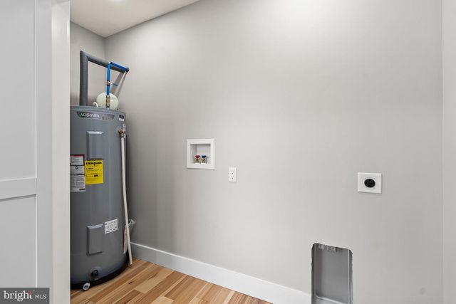 18212 WOODSIDE DR, Hagerstown, MD 21740