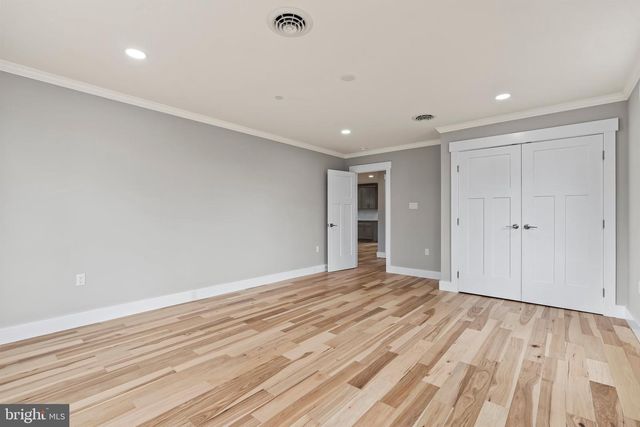 18212 WOODSIDE DR, Hagerstown, MD 21740