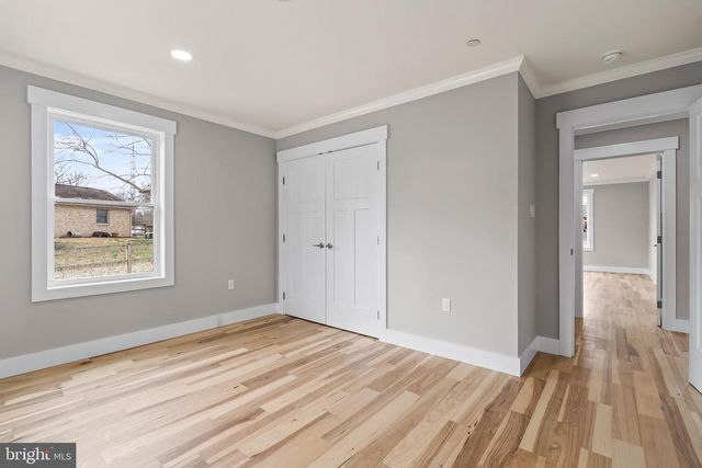 18212 WOODSIDE DR, Hagerstown, MD 21740