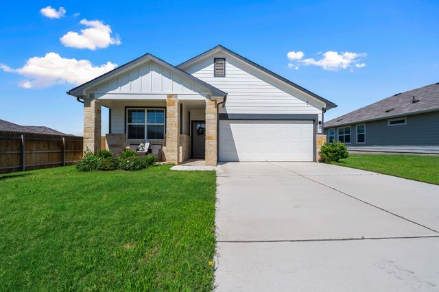 208 Bunting LN, Bertram, TX 78605