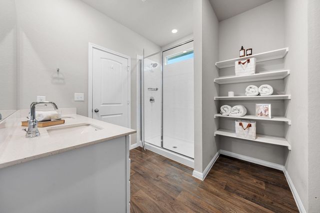 208 Bunting LN, Bertram, TX 78605