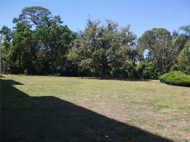 200 N BETTY LANE 5F, Clearwater, FL 33755