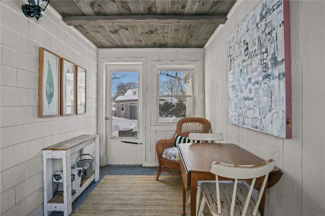 44 Westbrook Road, Warwick, RI 02886